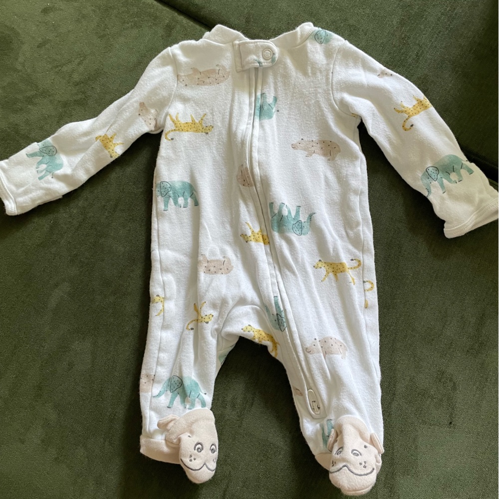 Newborn pajamas safari